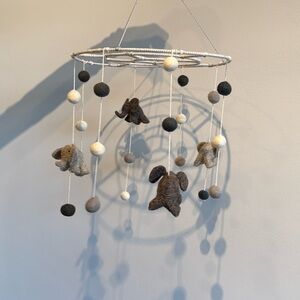 Serena & Lily Felted Wool Animal Mobile- Elephants